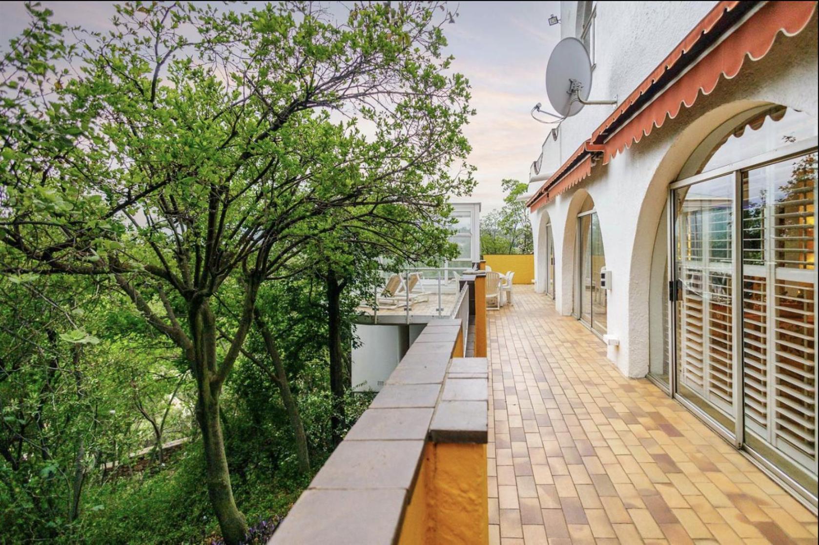 La Casa Blanca Otel Johannesburg Dış mekan fotoğraf