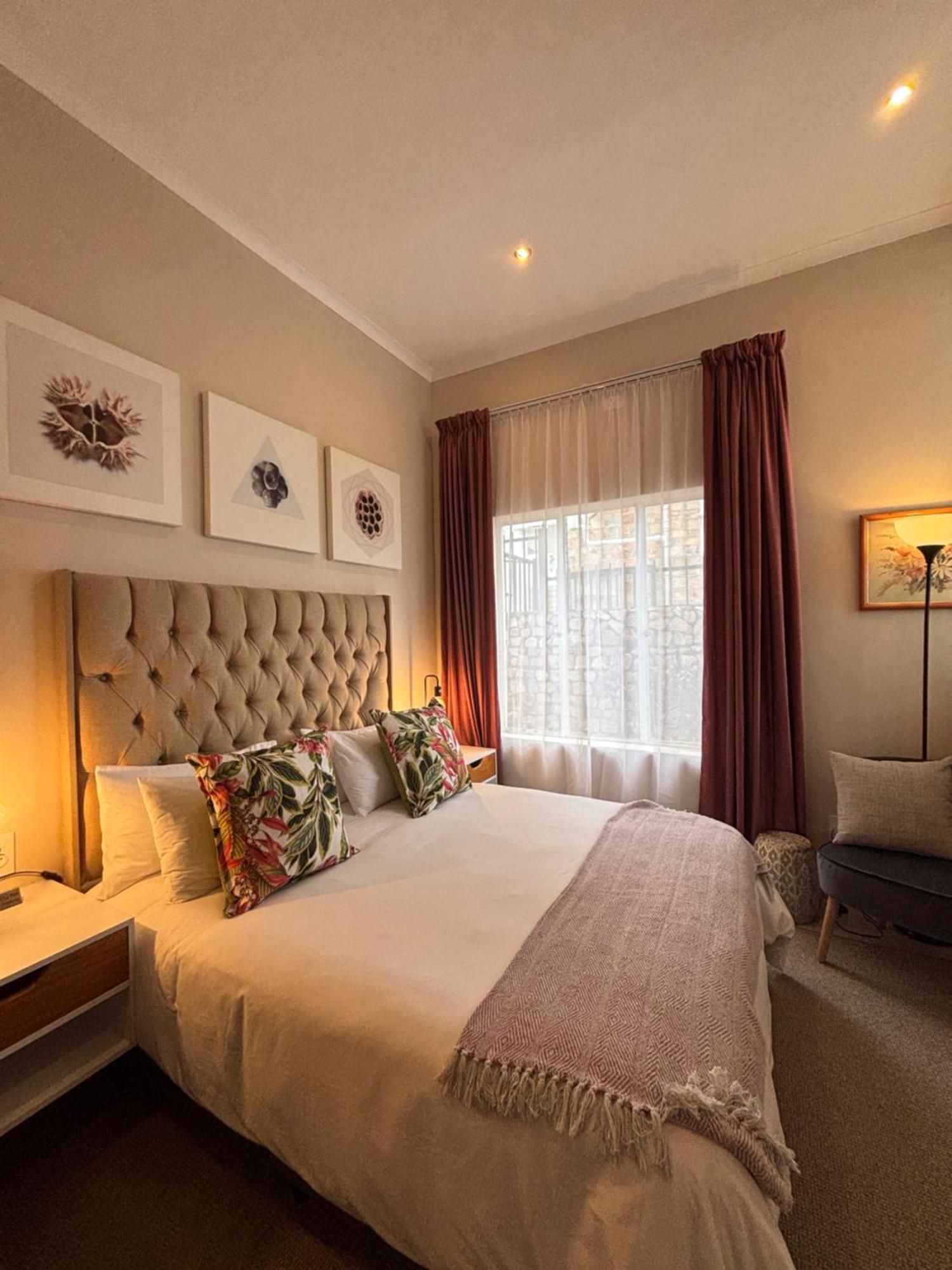 La Casa Blanca Otel Johannesburg Dış mekan fotoğraf